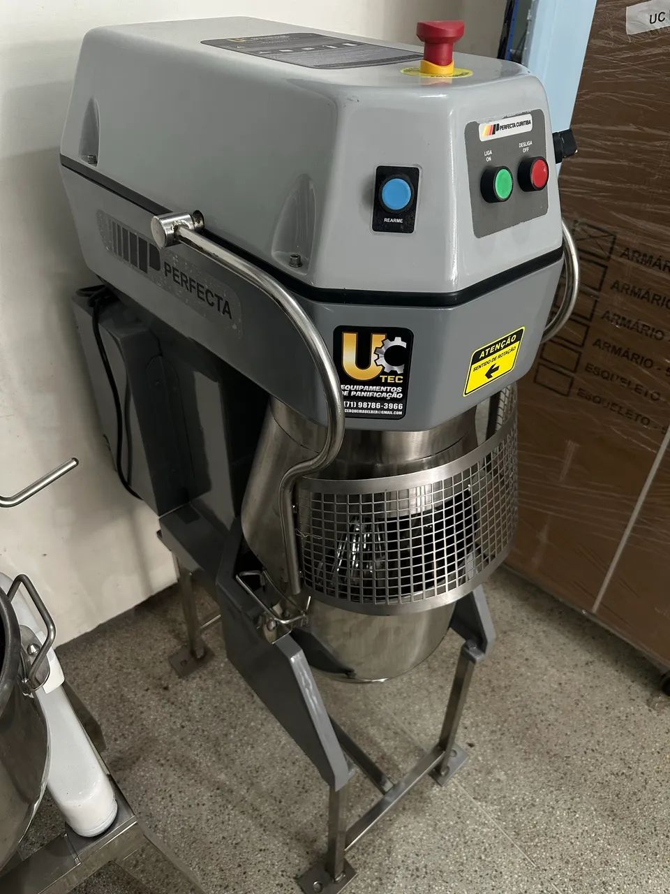 Batedeira industrial Perfecta Curitiba 20 litros - Foto 2