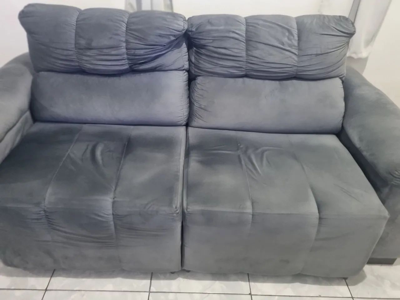 Sofá retrátil e confortável  - Foto 2