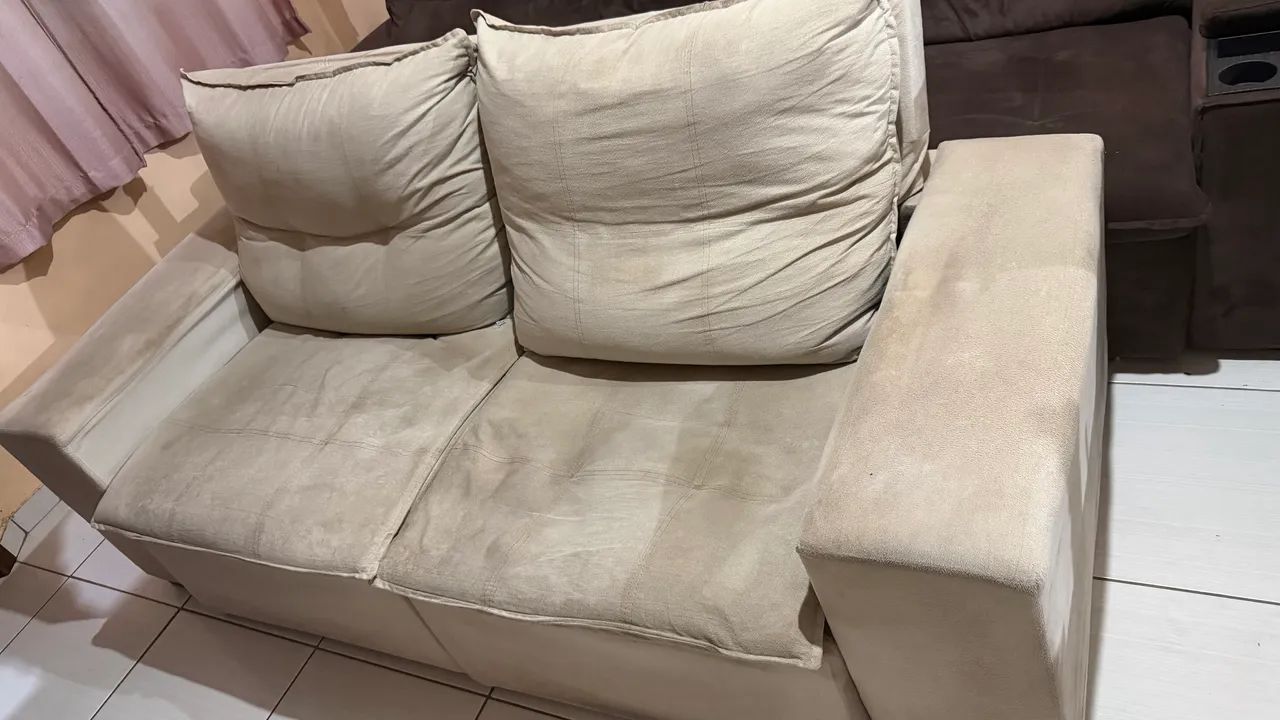 Sofá retrátil e reclinável 2 lugares 