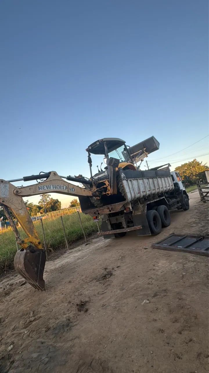 FORD CARGO 2422 CAÇAMBA  - Foto 3