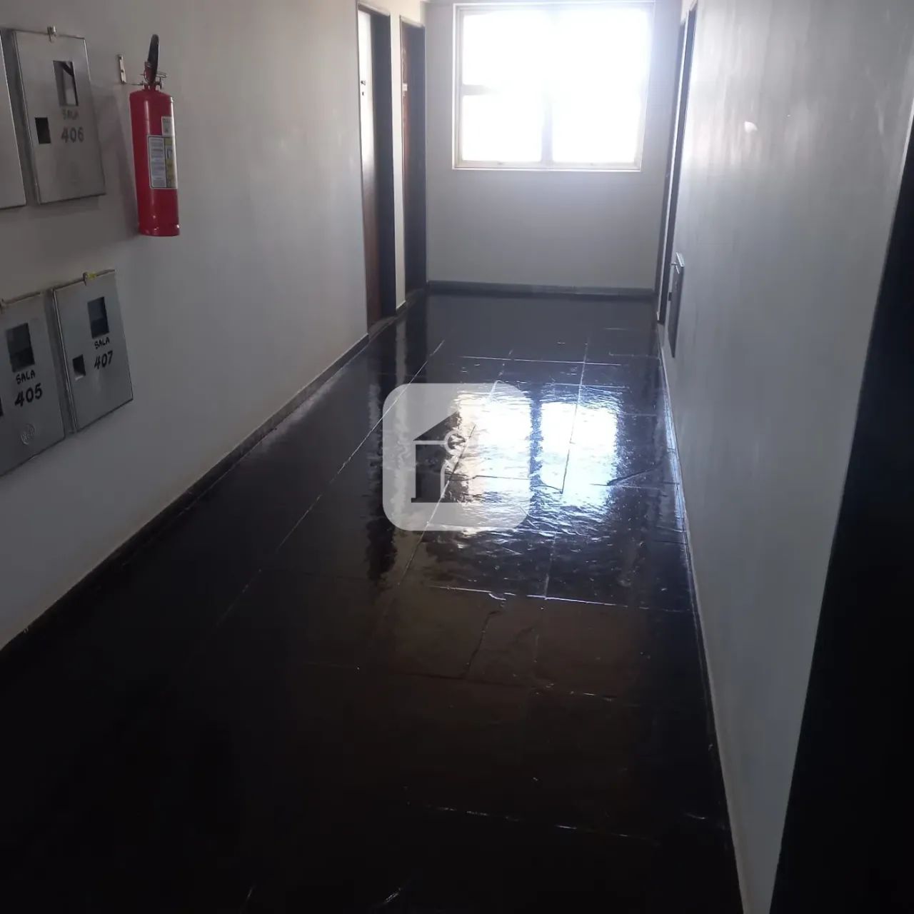 Sala comercial para venda no bairro Centro - Foto 2