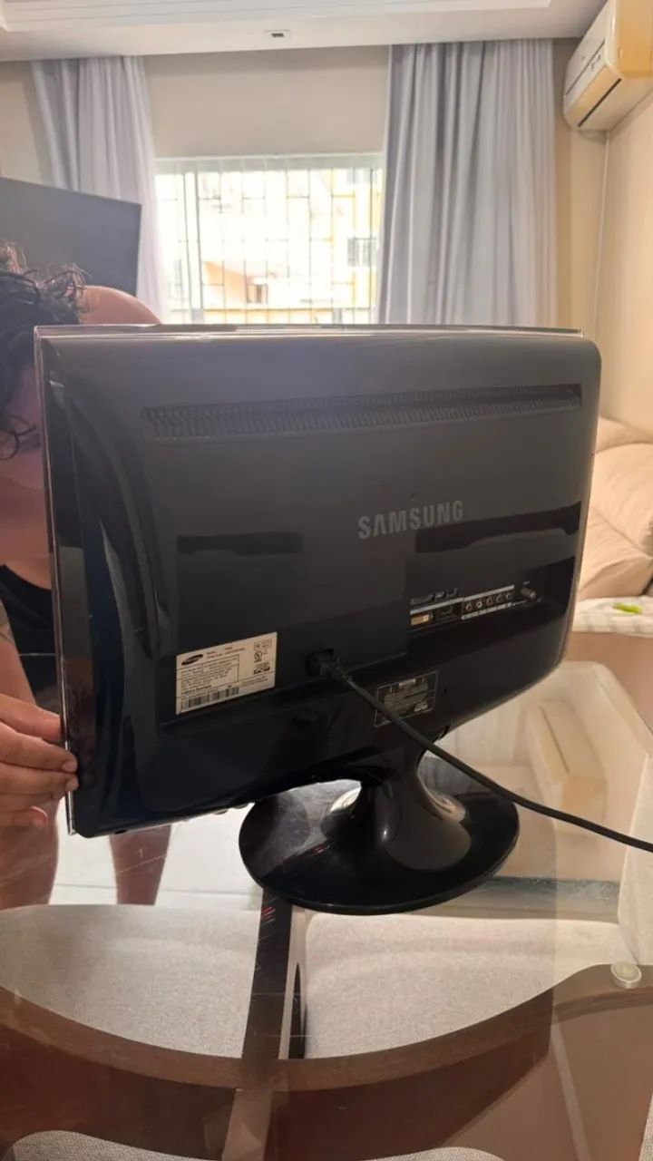 TV Samsung LCD 24" - Foto 5