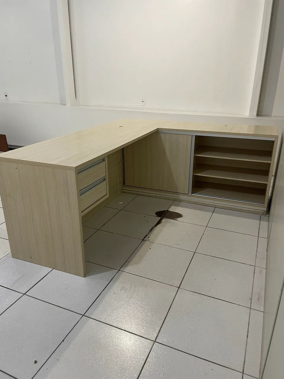 Mesa para recepção/escritório - Foto 2