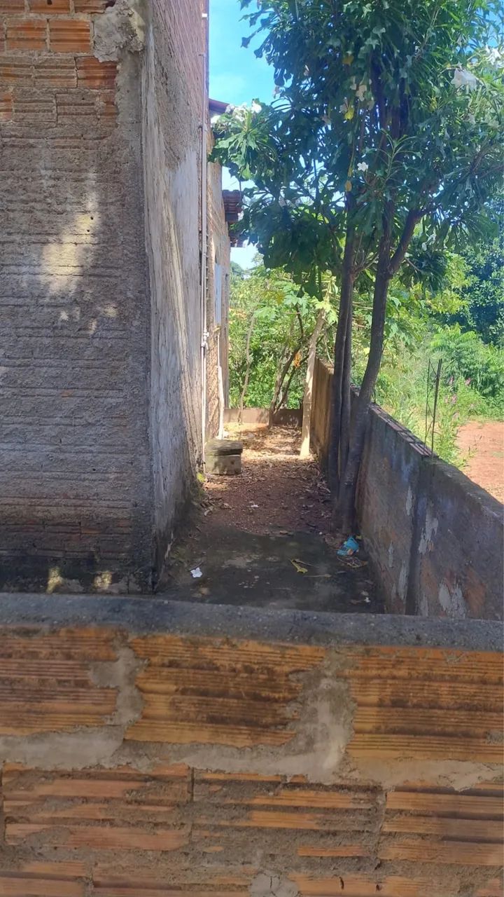 Vendo casa, com 2 kit Net no lote. - Foto 3