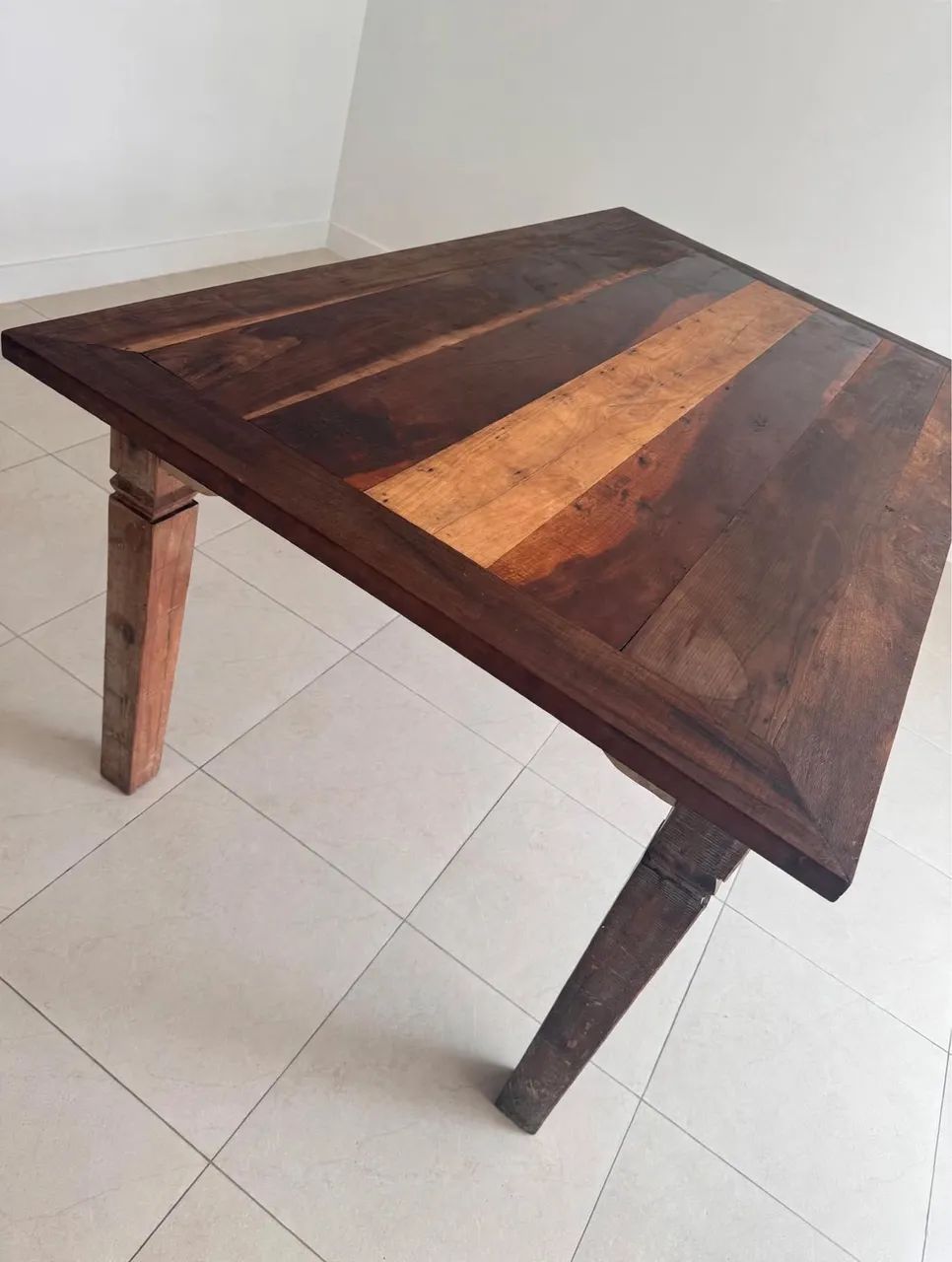 Vendo mesa de madeira demolição 