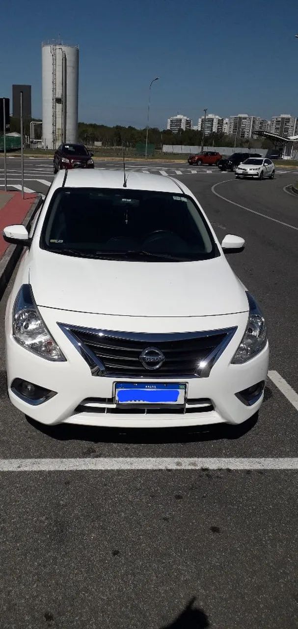 Nissan Versa 2020