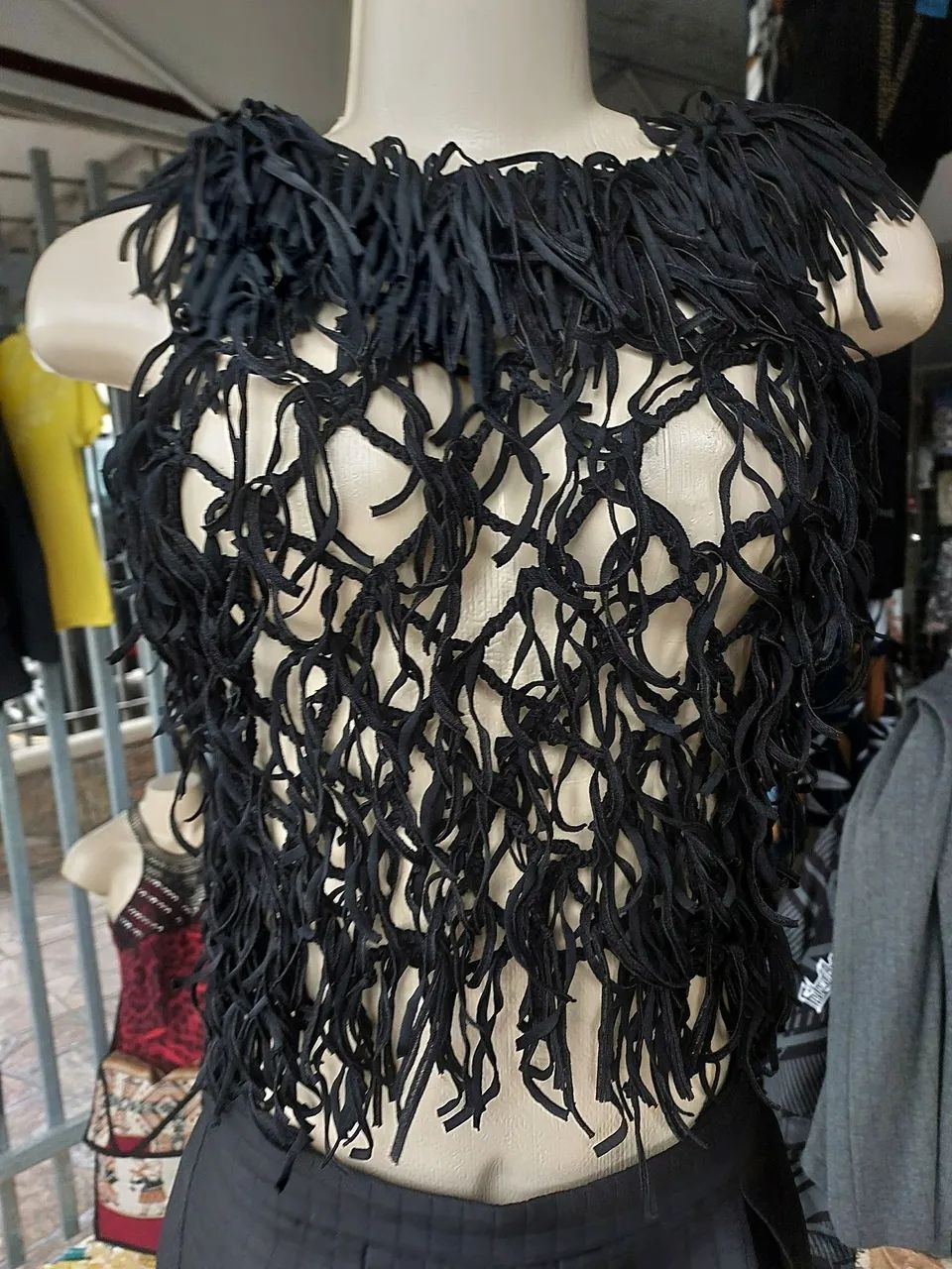 Blusa fashion macrame elástico 
