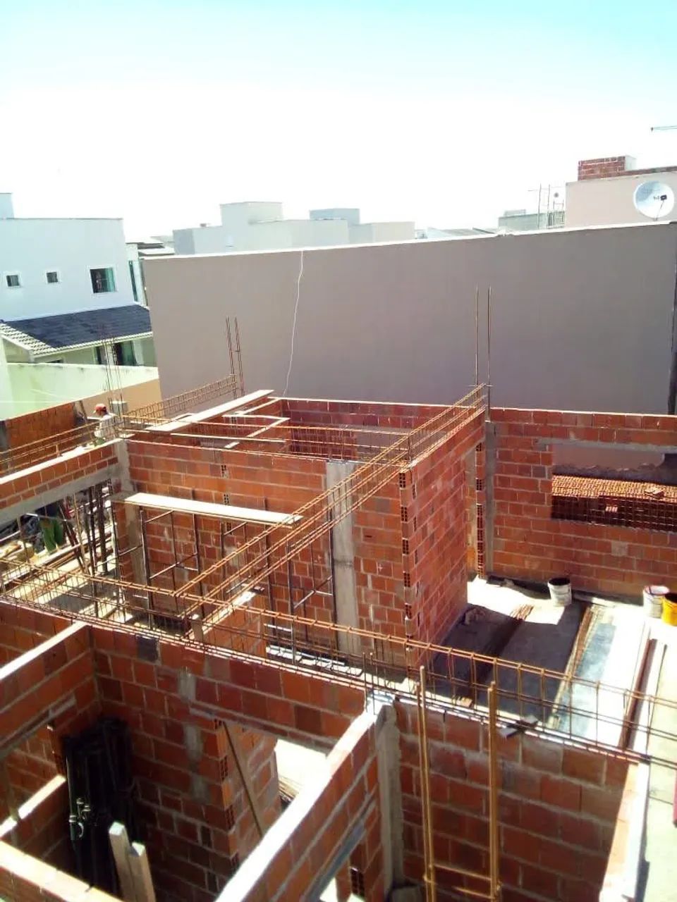 Pedreiro mestre de obra em geral 