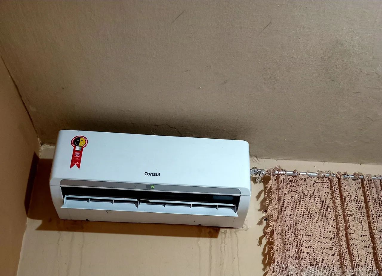 Ar condicionado 7 mil btu funcionando perfeitamente 