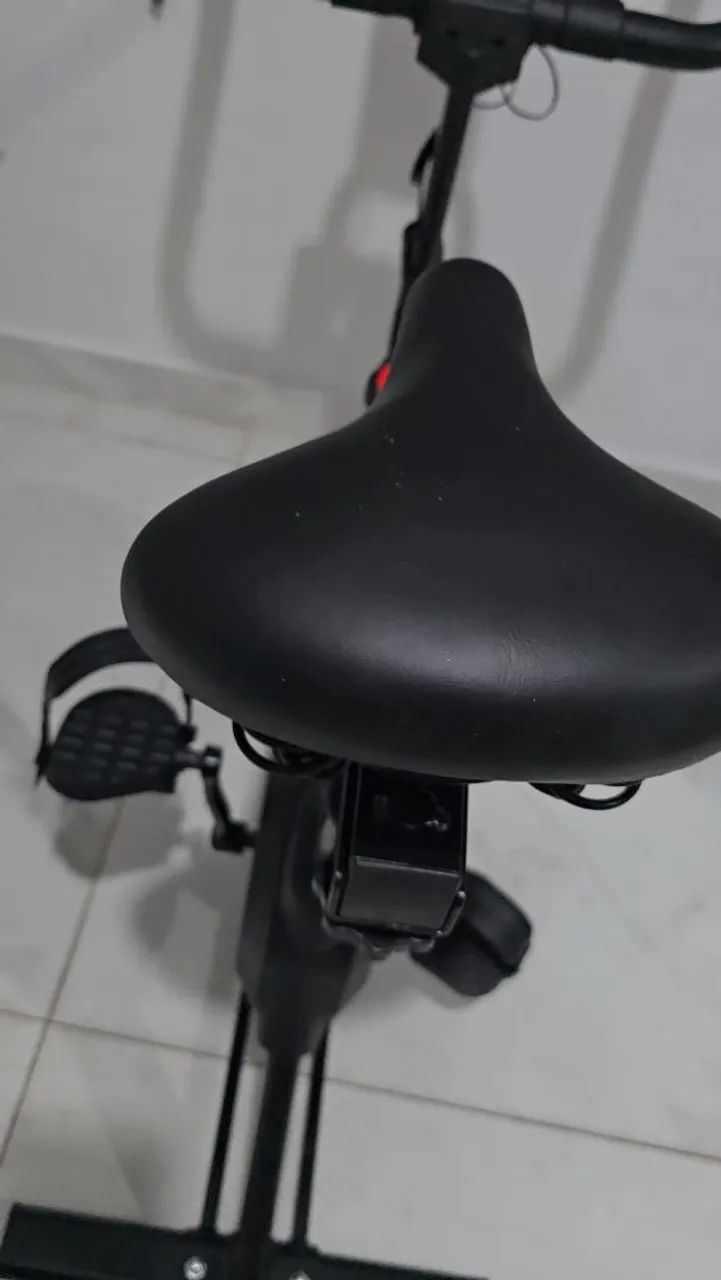 Vendo Bike Ergometrica Nova (Imperdível) - Foto 2