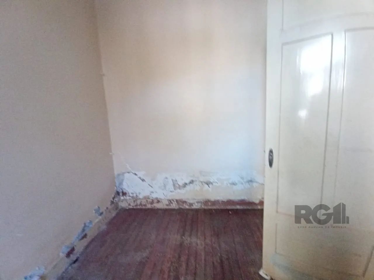 Prédio para Alugar no Bairro Floresta com 180 m² de Área Útil Disponível - Foto 3