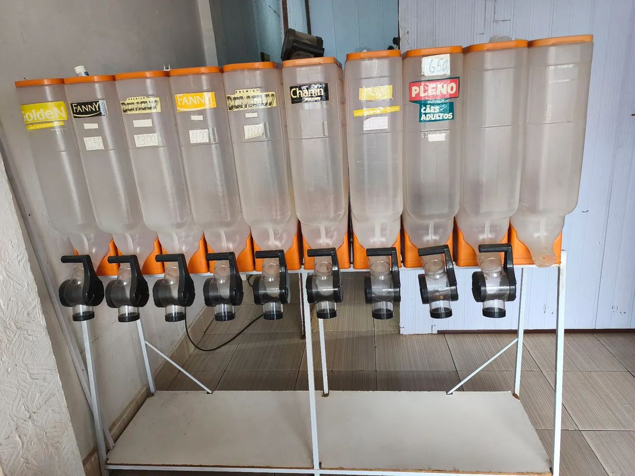 Expositor Dispenser de ração  - Foto 2