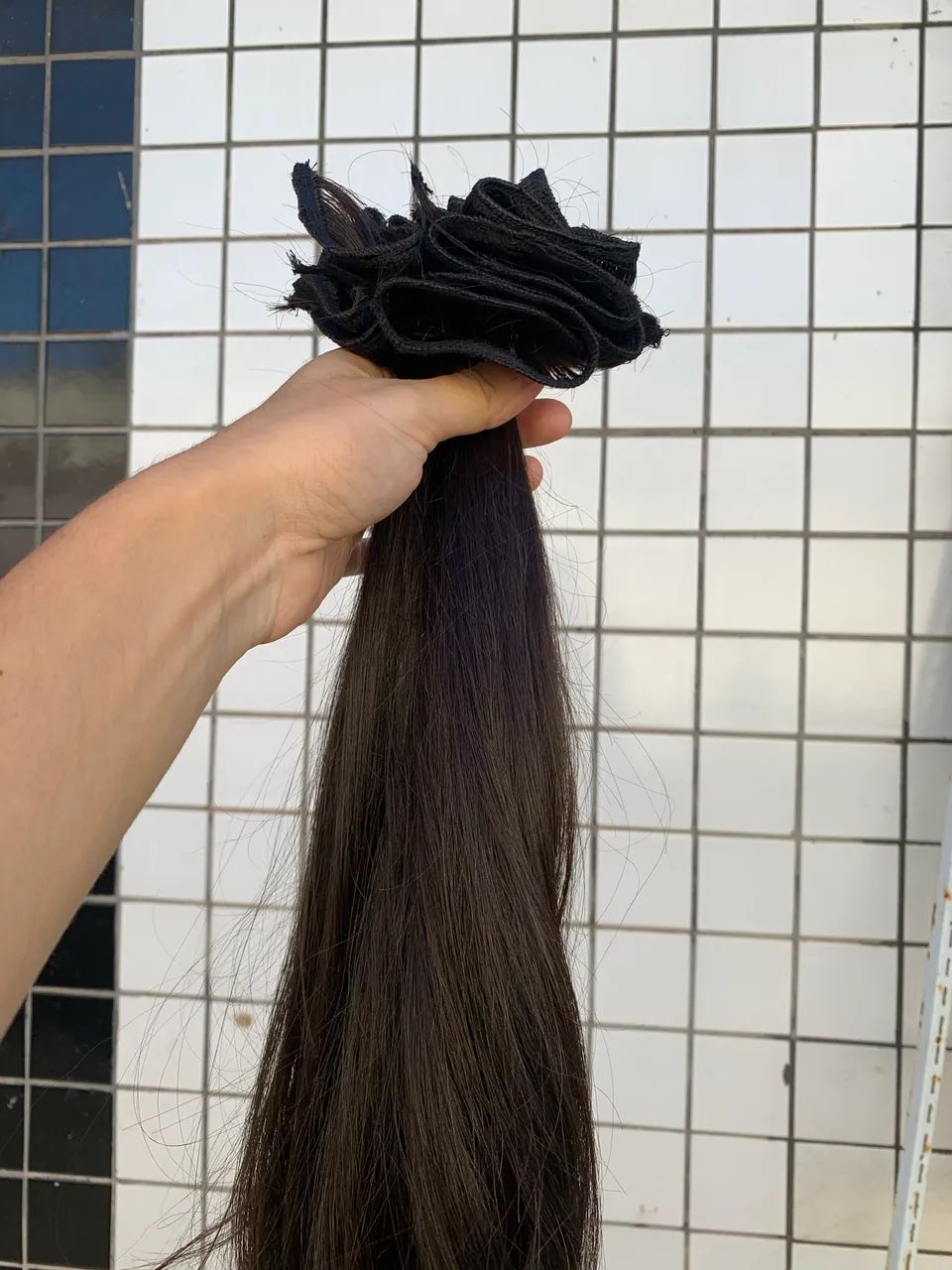 Faço telas de cabelo humano 