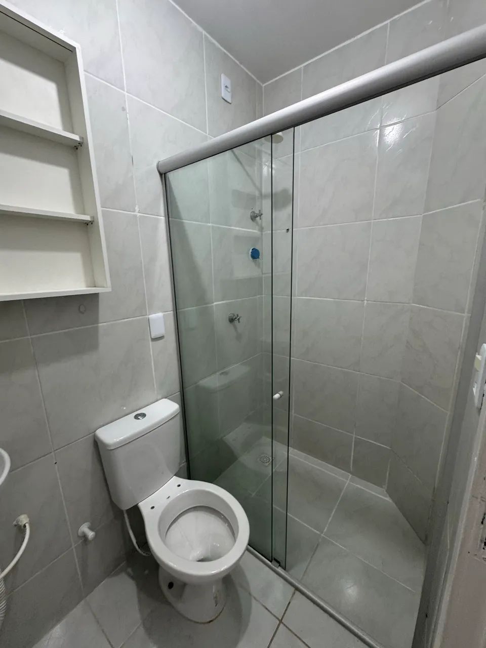 ALUGA-SE - KITNET/ AP-incluso:  condomínio, IPTU e internet  - Foto 3