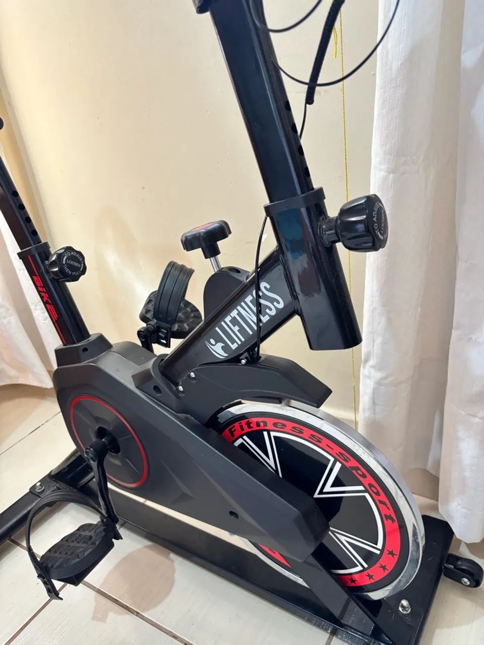 Bicicleta ergométrica spinning - Foto 2