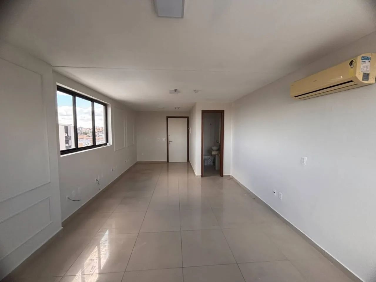 Sala para LOCAÇÃO no Centro Jurídico Ronaldo Cunha Lima - Foto 3