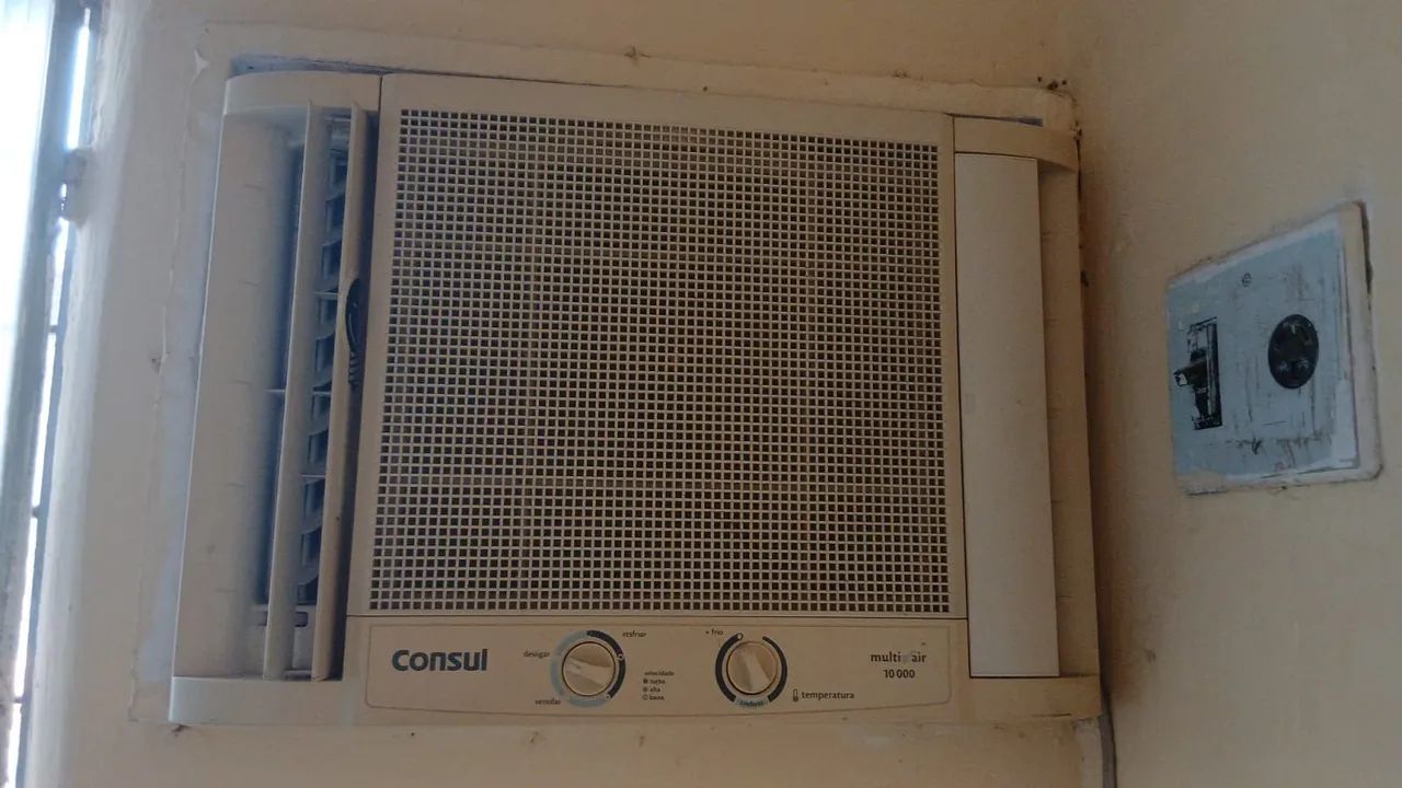 Vende-se ar condicionado 10 BTW 