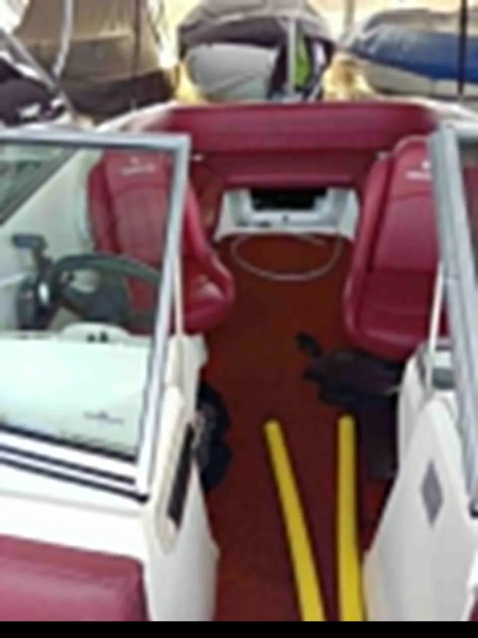 Lancha Ventura 19,5pes - motor 130hp - Foto 2