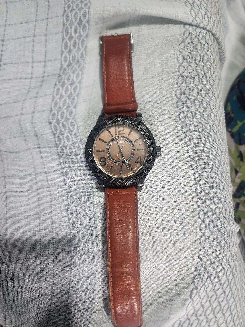Mondaine  lindo funcionando  tudo  perfeitamente 