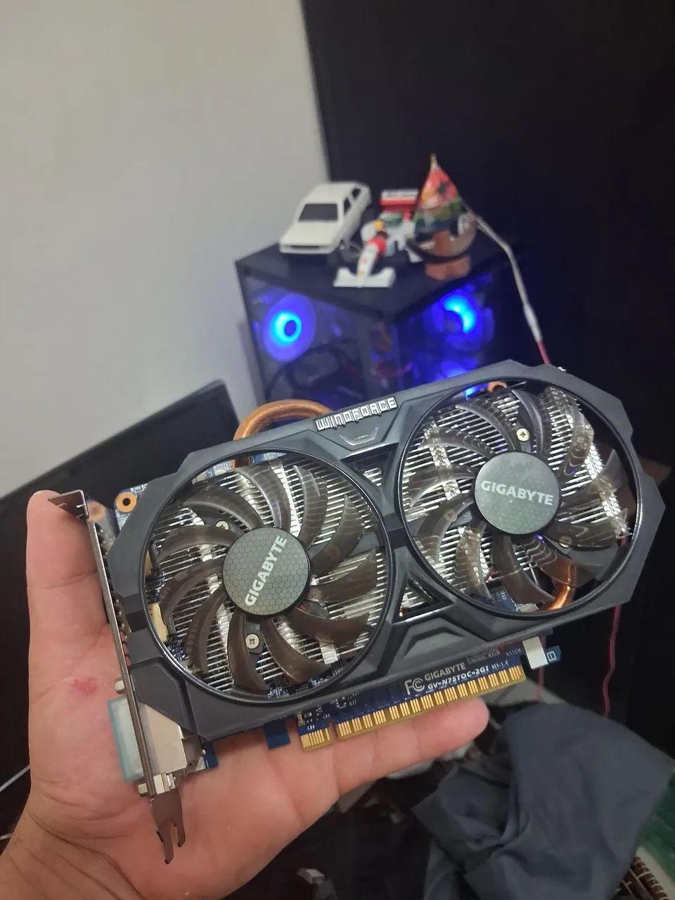 PLACA DE VIDEO GTX 750 TI