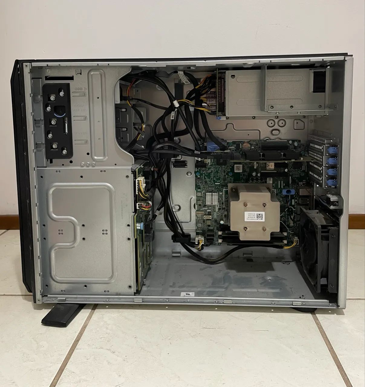 Servidor Dell T330 Completo | Xeon v5 | RAID | HotSwap - Foto 3