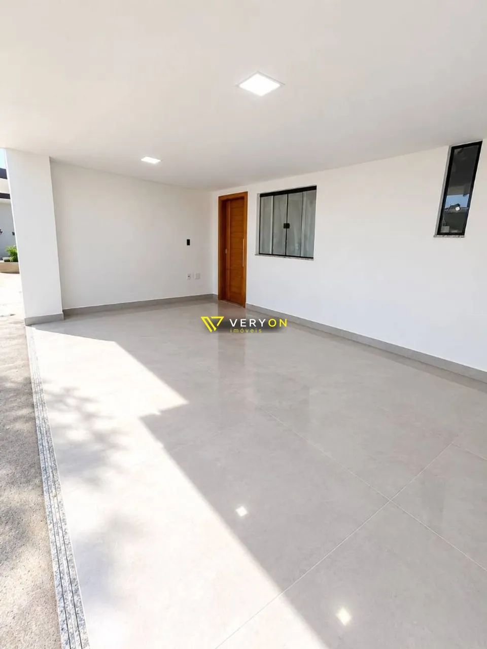 Casa à venda duplex 3 quartos sendo 1 suíte em Santa Paula