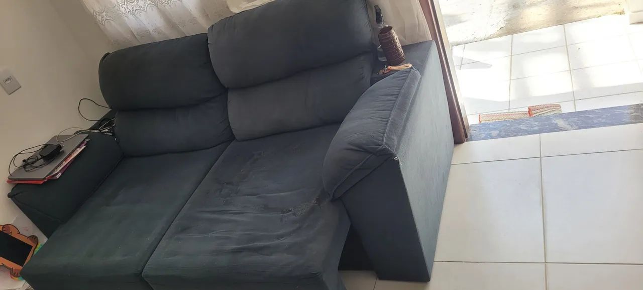 SOFÁ USADO