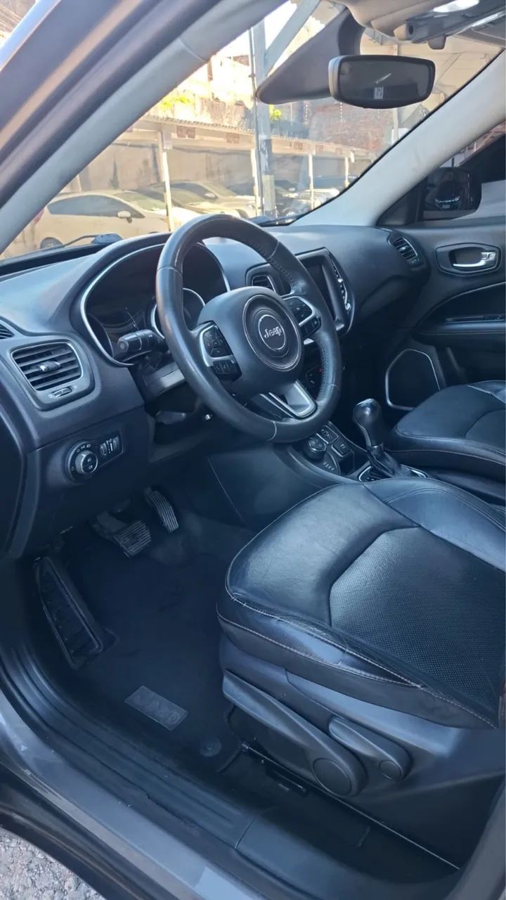 Jeep Compass Longitude 2.0 4X4 Dies. 16V Aut. 2018 - Foto 4