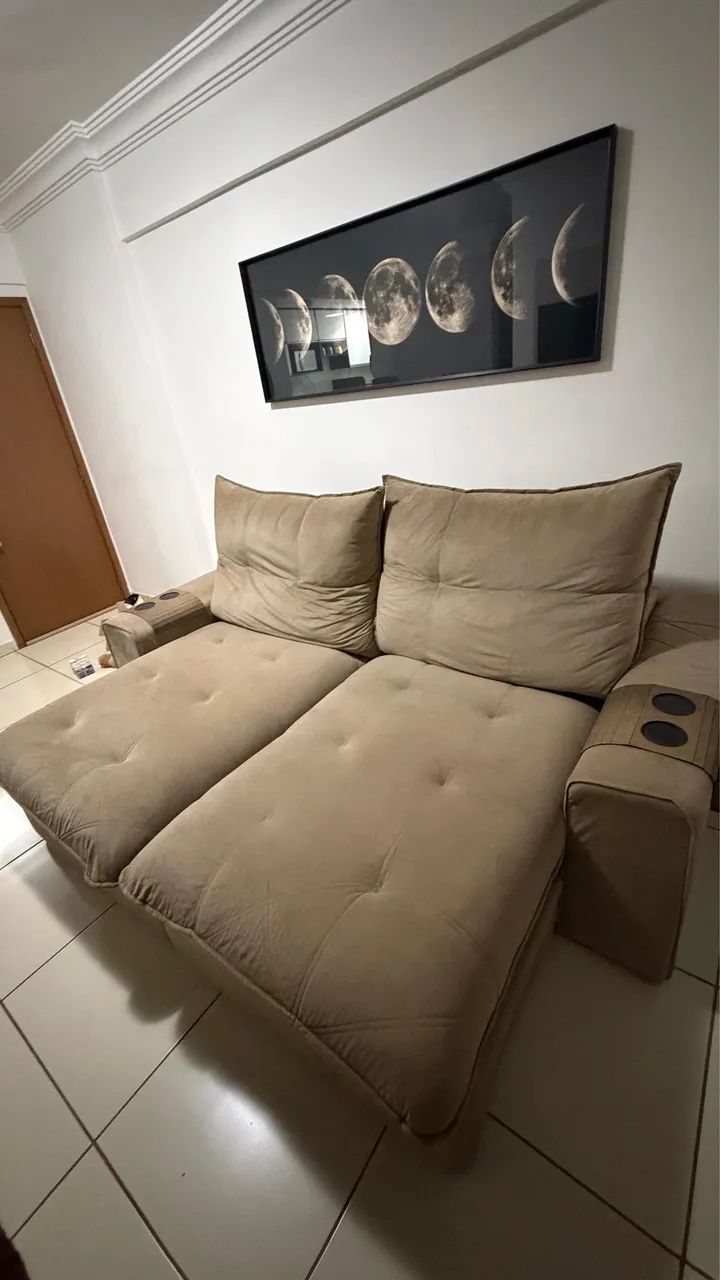 Sofá retrátil 2.30m em bom estado de conservação  - Foto 3