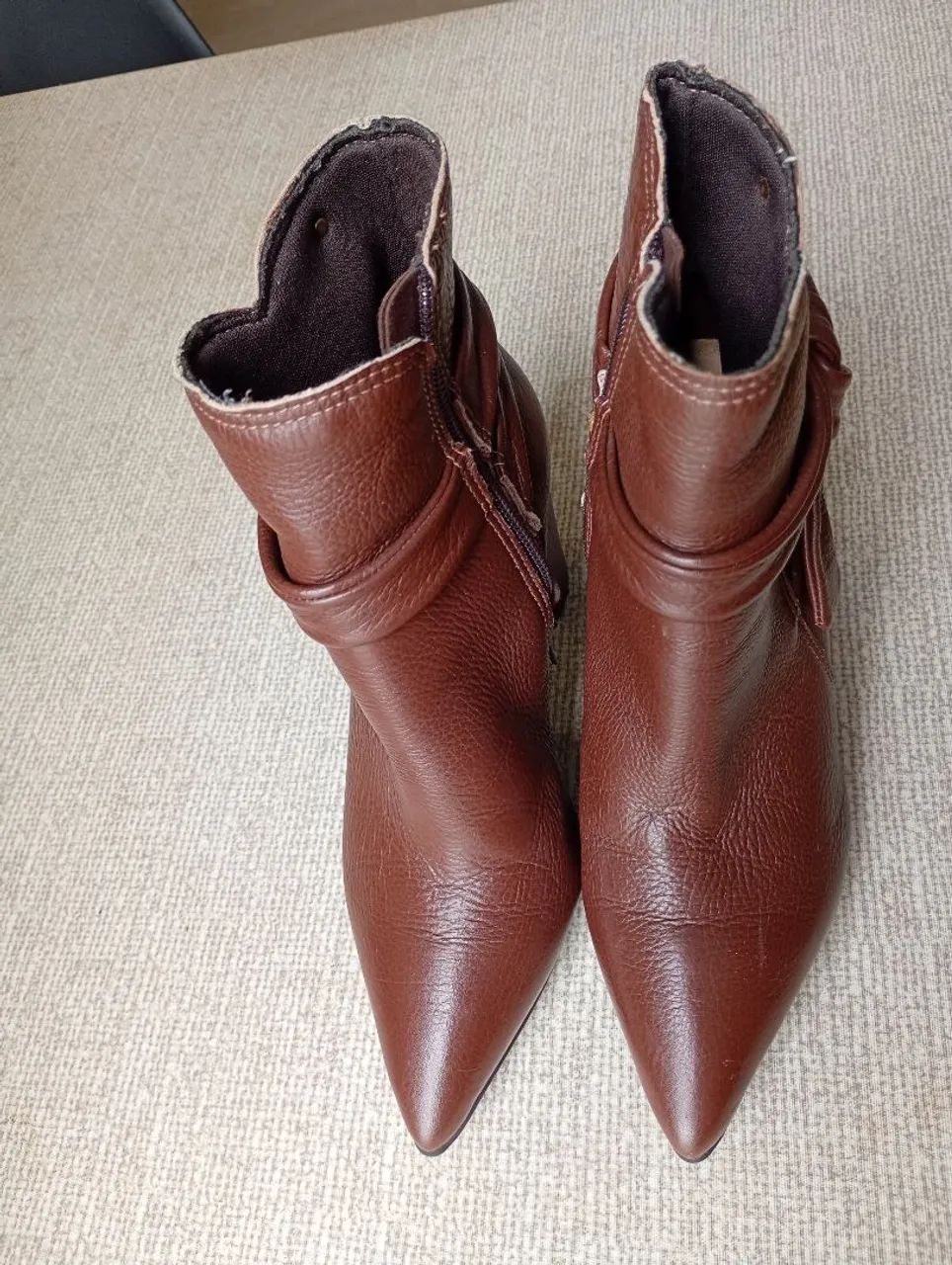 Bota Parô. Marron. Nº 34. Excelente estado.