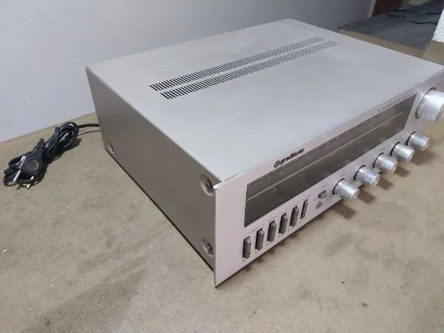 Receiver Gradiente Modelo 1260 funcionando conservado. - Foto 4