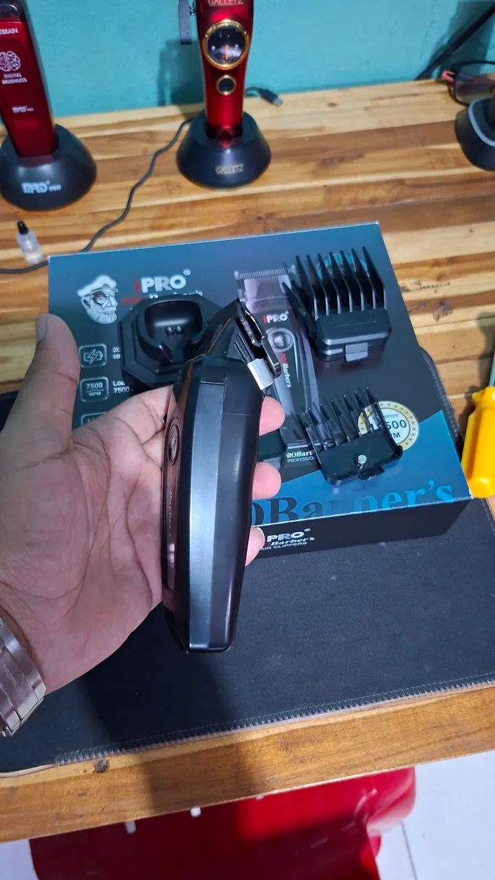 Maquina de Corta Cabelo Pro Barber's - Foto 5