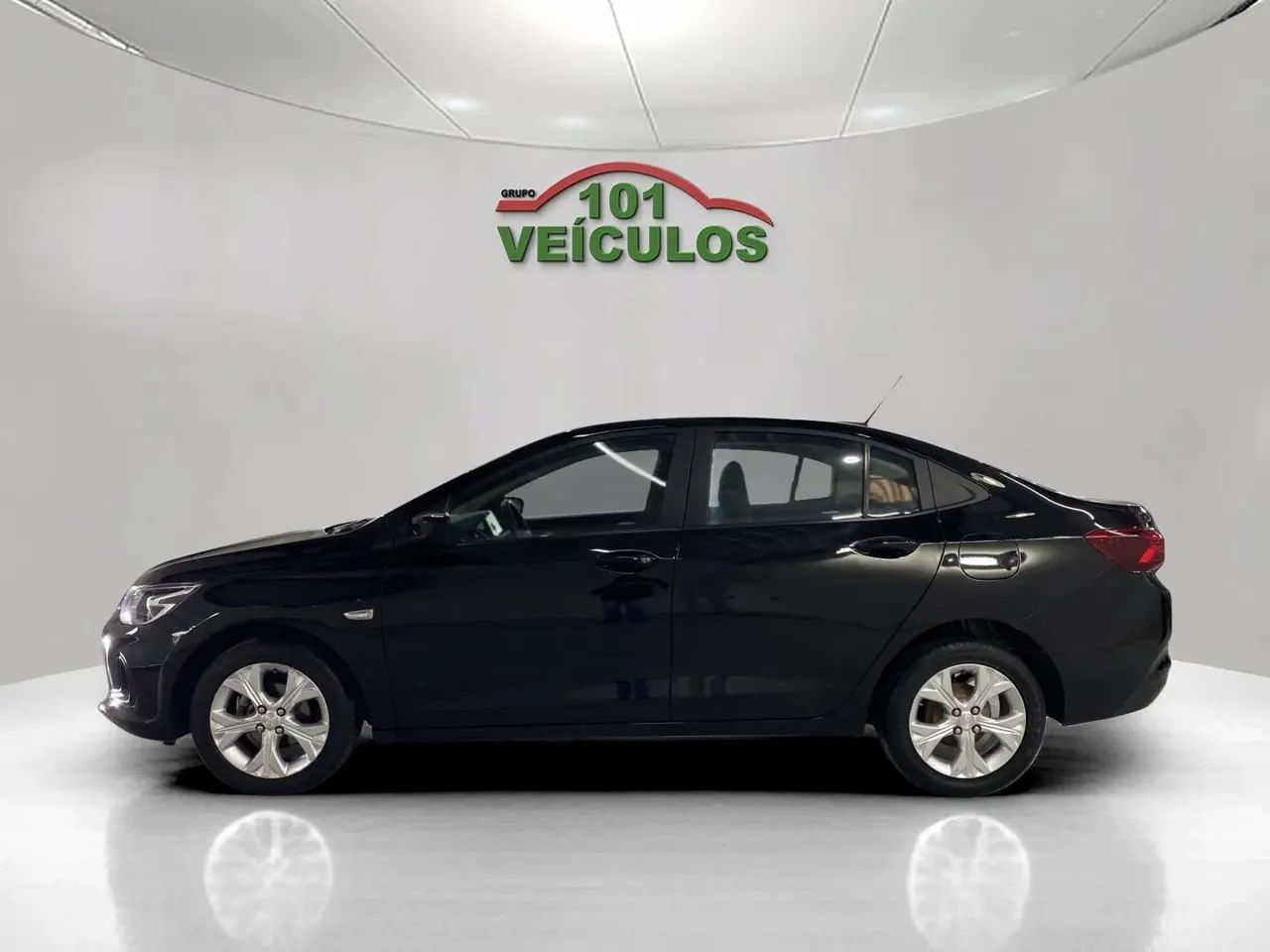 Chevrolet Onix Plus LTZ 1.0 12V TB Flex Aut. 4P 2024 - Foto 3