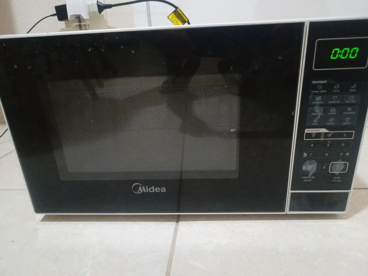 Microondas Midea - Ótimo Estado  - Foto 2