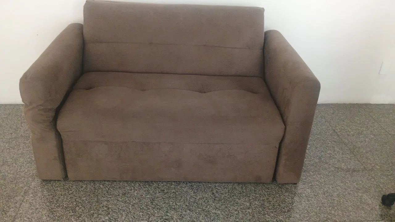 Sofá retrátil 