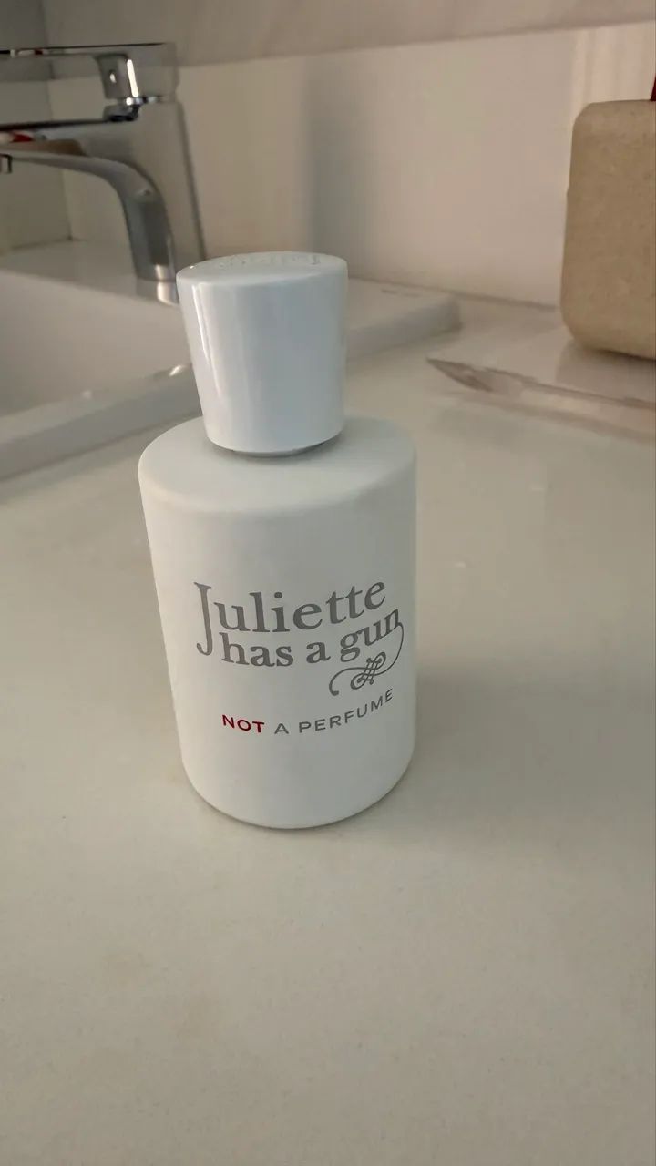 Perfume Juliette has a gun 