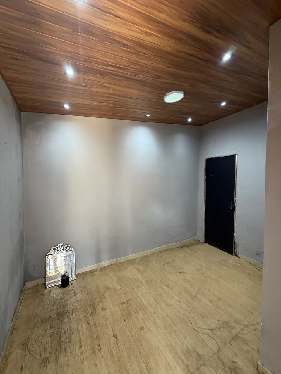 Alugo casa comercial centro  - Foto 5