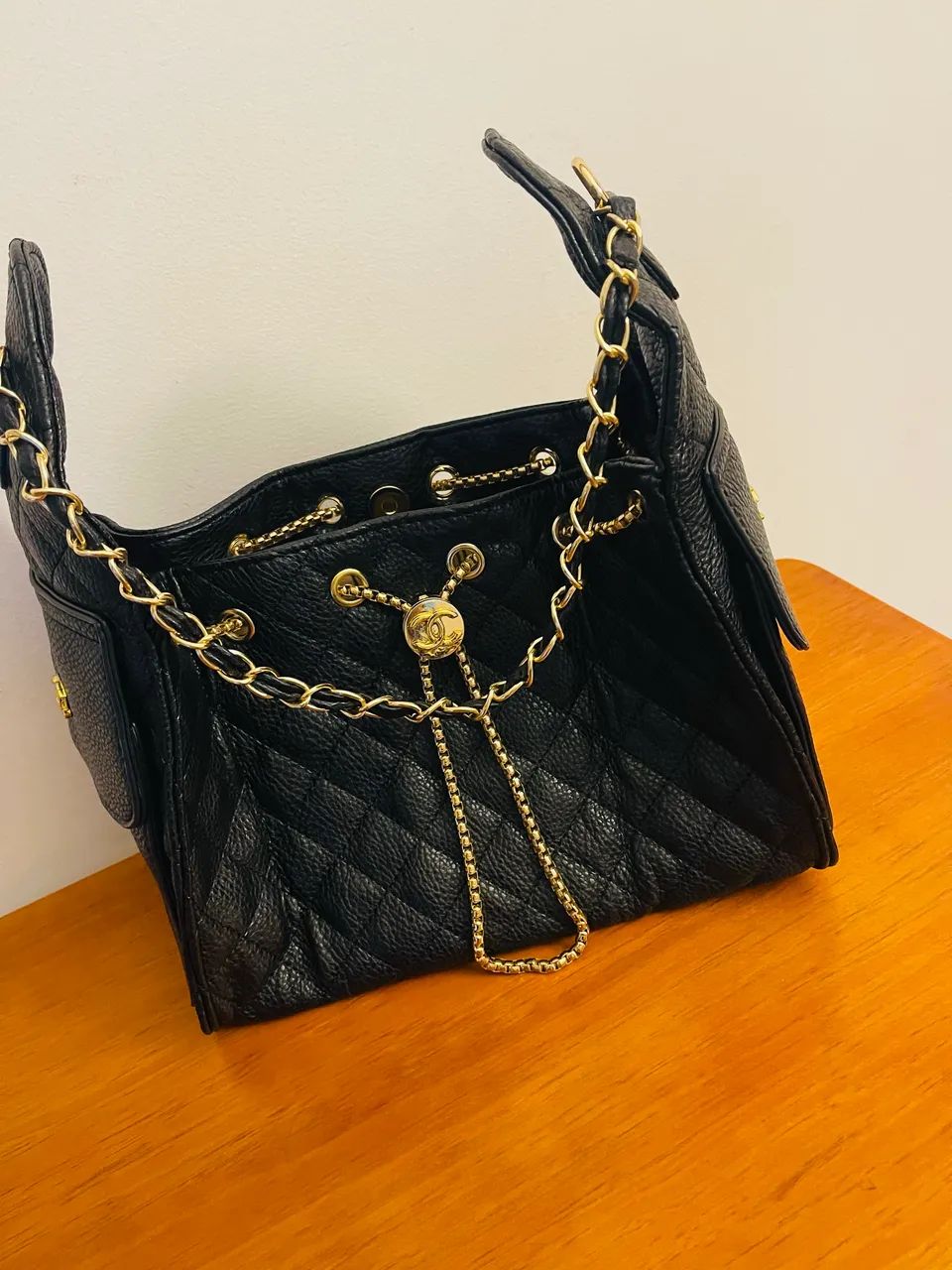 Bolsa Chanel 25 preta - Bolsas, malas e mochilas - Vila Cordeiro Bolsa Chanel 25 preta - Bolsas, malas e mochilas - Vila Cordeiro