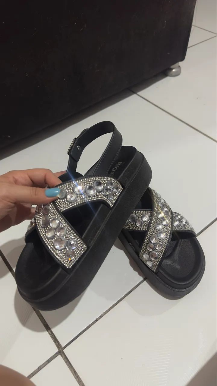 Sandália pra vender  - Foto 2