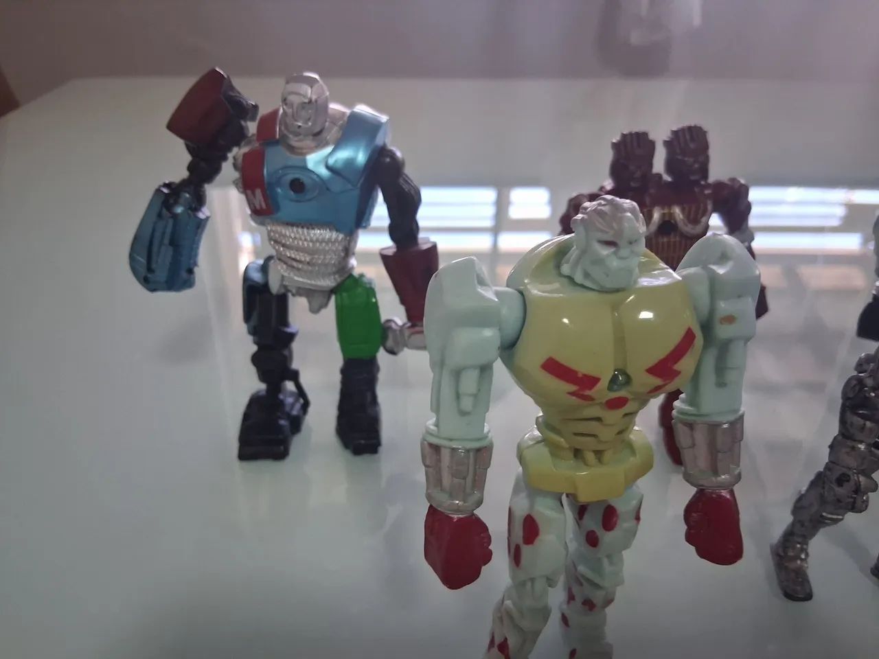 Robôs Gigantes de Aço