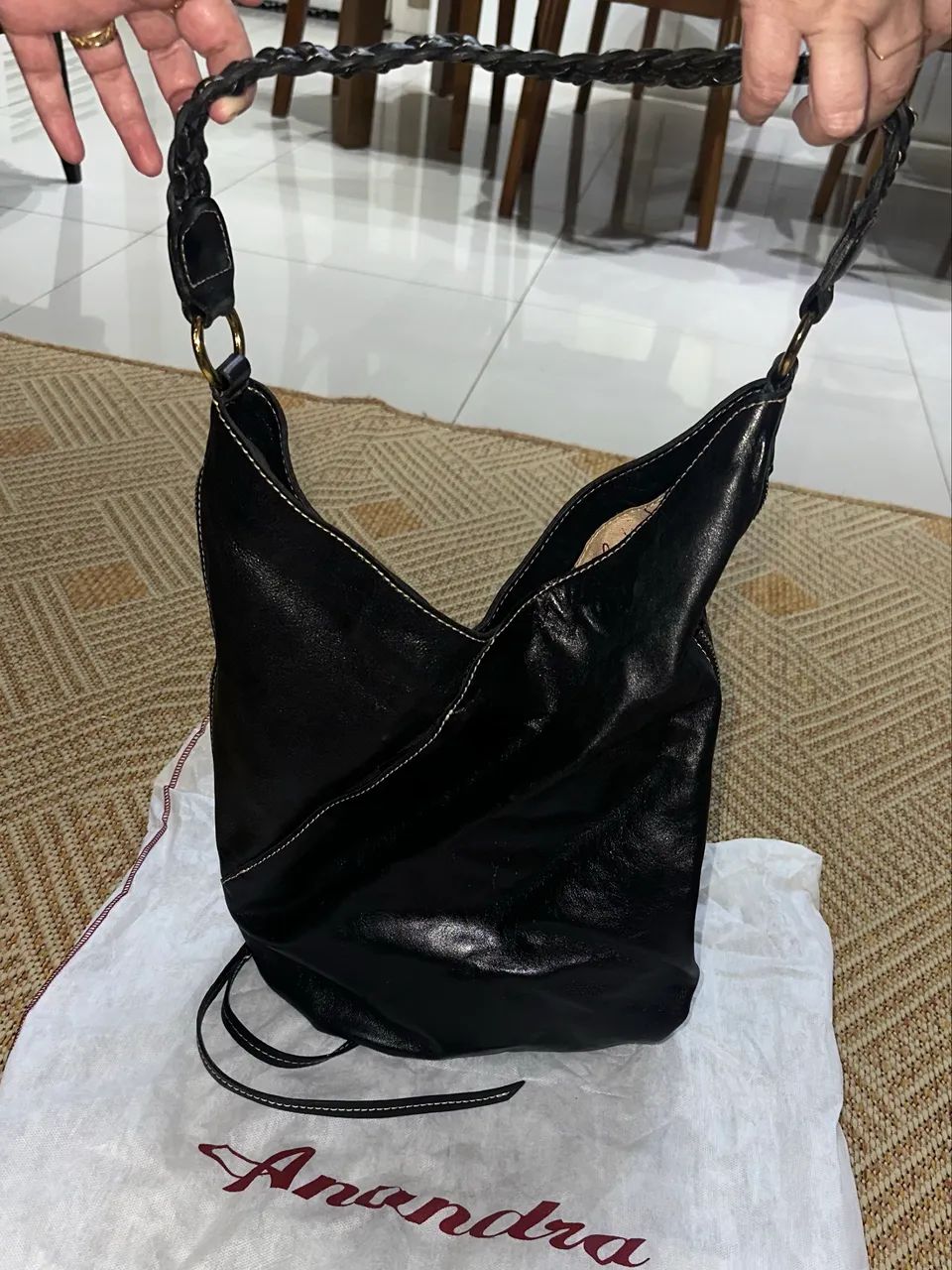 Bolsa Anandra Original em Couro Legítimo Preta