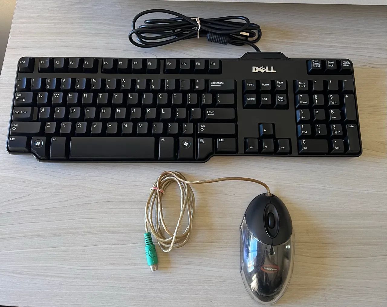 Combo teclado Dell e mouse óptico com scroll