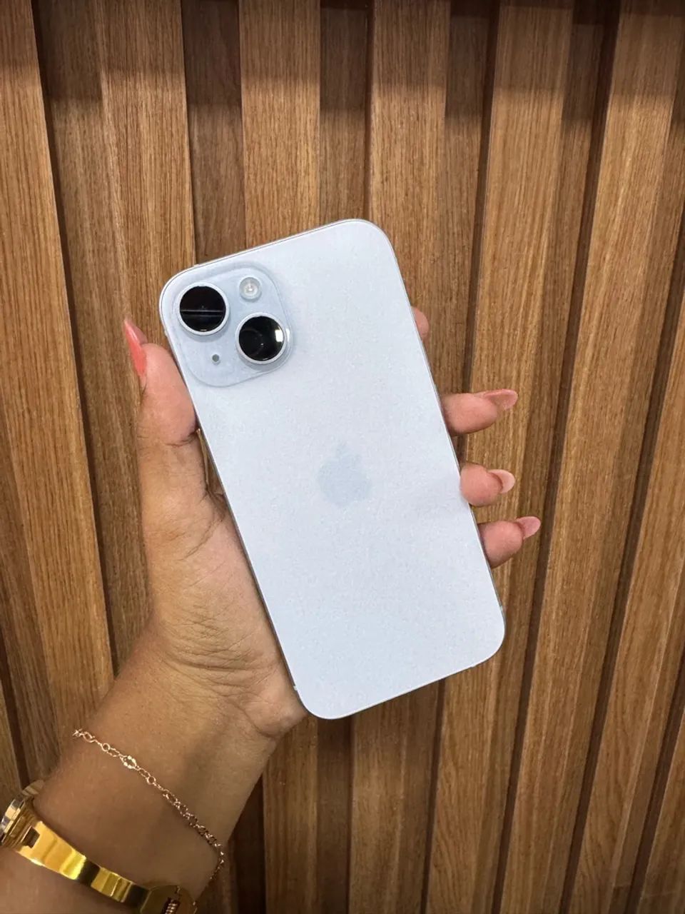 iPhone 15