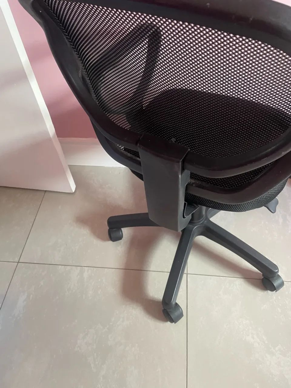 Cadeira para escritório giratoria - Foto 3