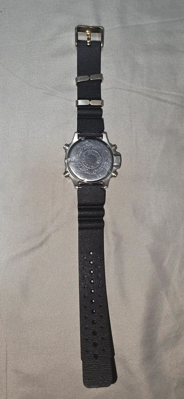 VENDO RELÓGIO CITIZEN HIPER AQUALAND D202 FUNCIONANDO PERFEITAMENTE SENSOR DE MERGULHO - Foto 4