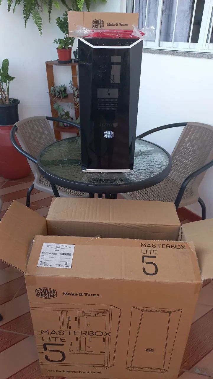 Gabinete Mid Tower Cooler Master - Foto 3