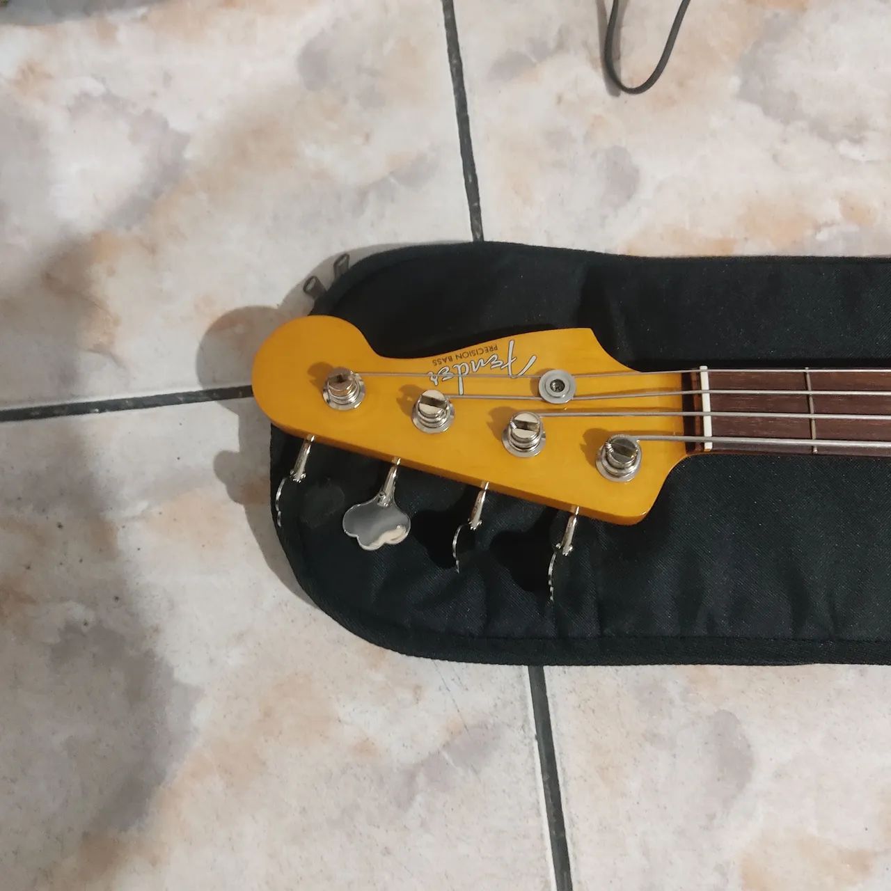 Fender Vintera II 60's Precision Bass 2023 - Foto 3