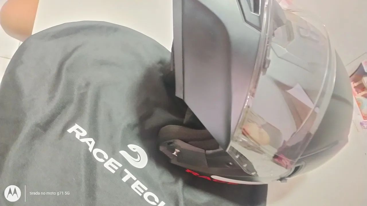 Capacete Race Tech