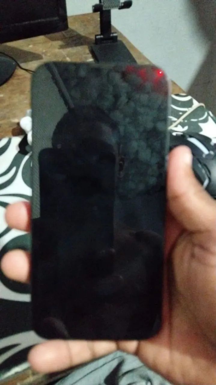 Iphone 16e 128g - Foto 3