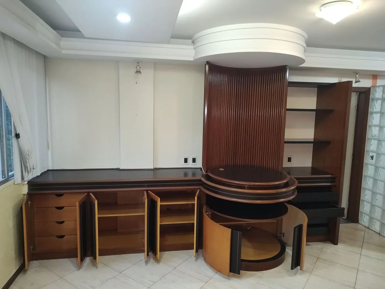 Armário para sala madeira  - Foto 4